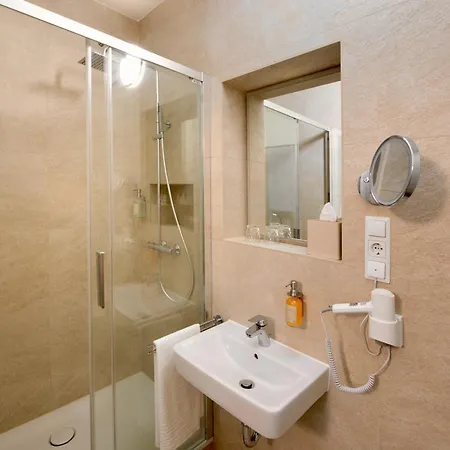 Отель Midoma, Self Check-in Hotel, Hannover Messe *